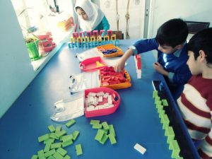 کلاس لکو دومینو