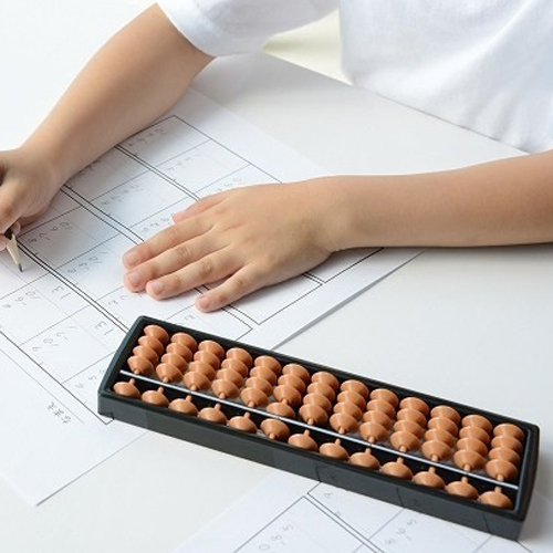 محاسبات ذهنی با چرتکه